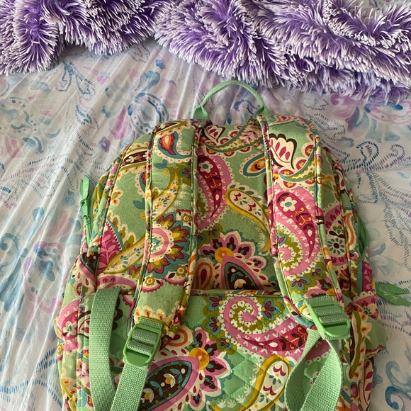 Vera Bradley backpack GREAT CONDITION!! - Picture 2 of 3